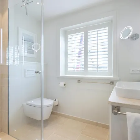 Soeoederlik Hues Nyaraló *