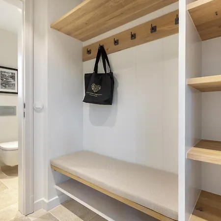 Soeoederlik Hues Nyaraló